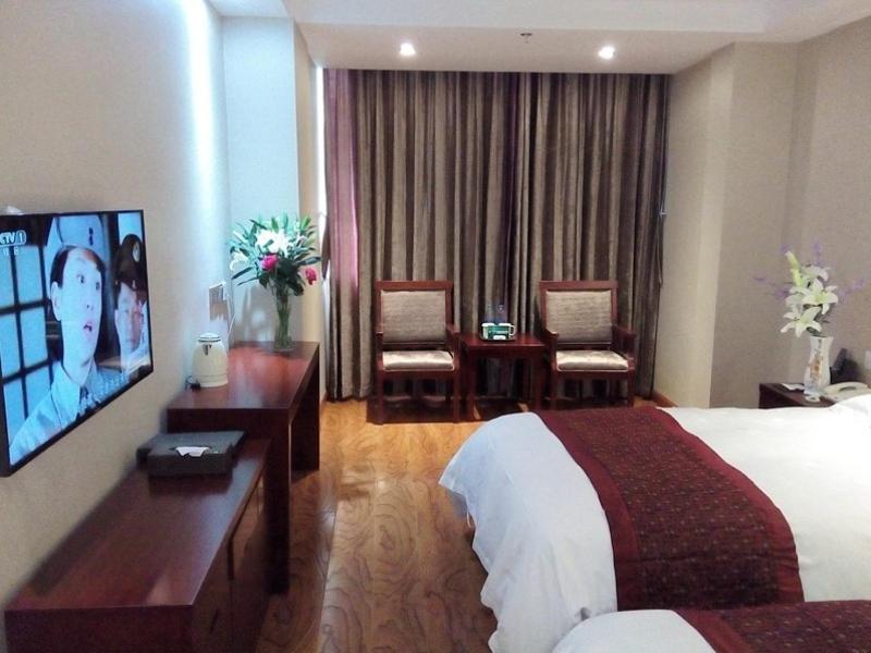 Greentree Inn Geermu Walking Street Business Hotel Golmud Buitenkant foto