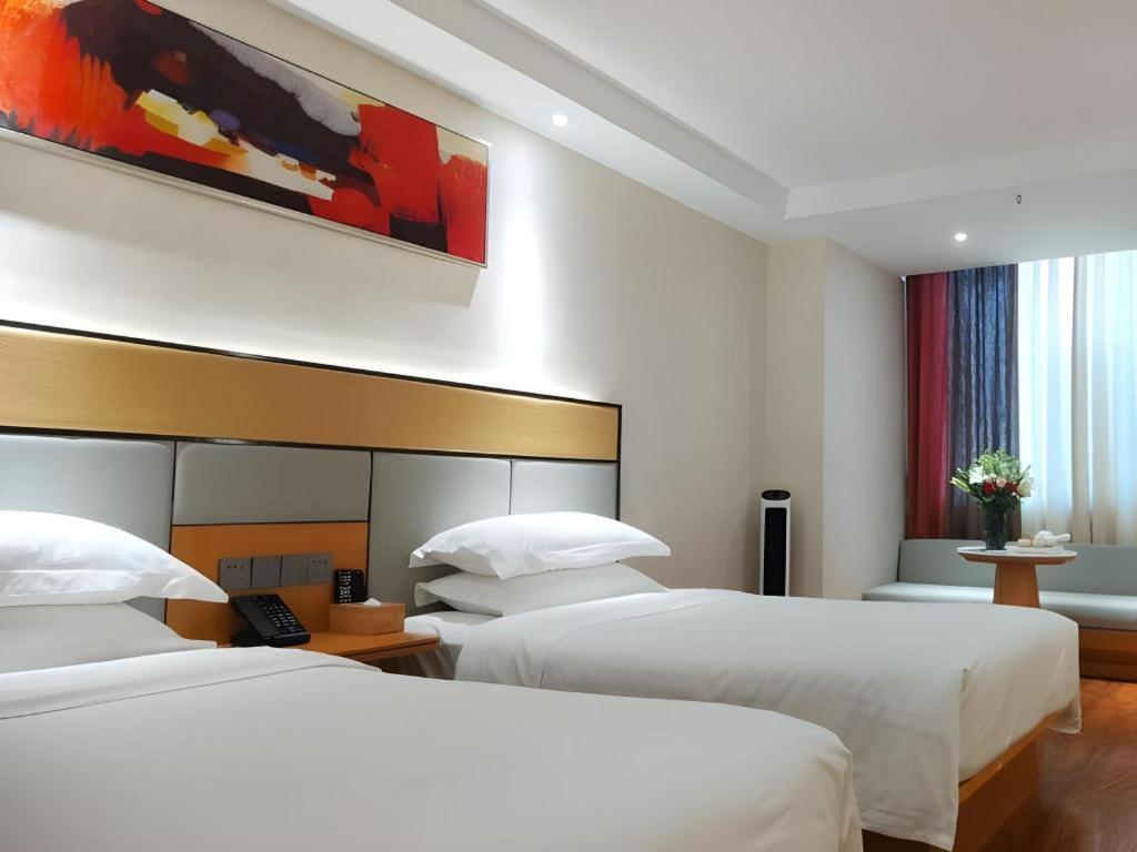 Greentree Inn Geermu Walking Street Business Hotel Golmud Buitenkant foto