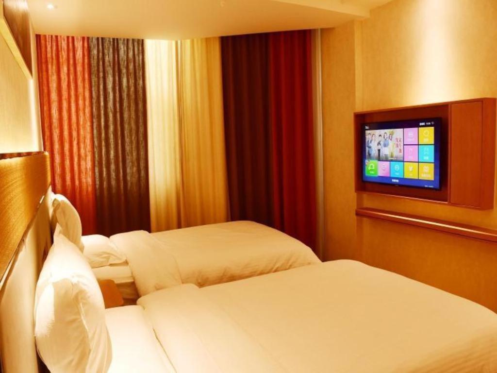 Greentree Inn Geermu Walking Street Business Hotel Golmud Buitenkant foto