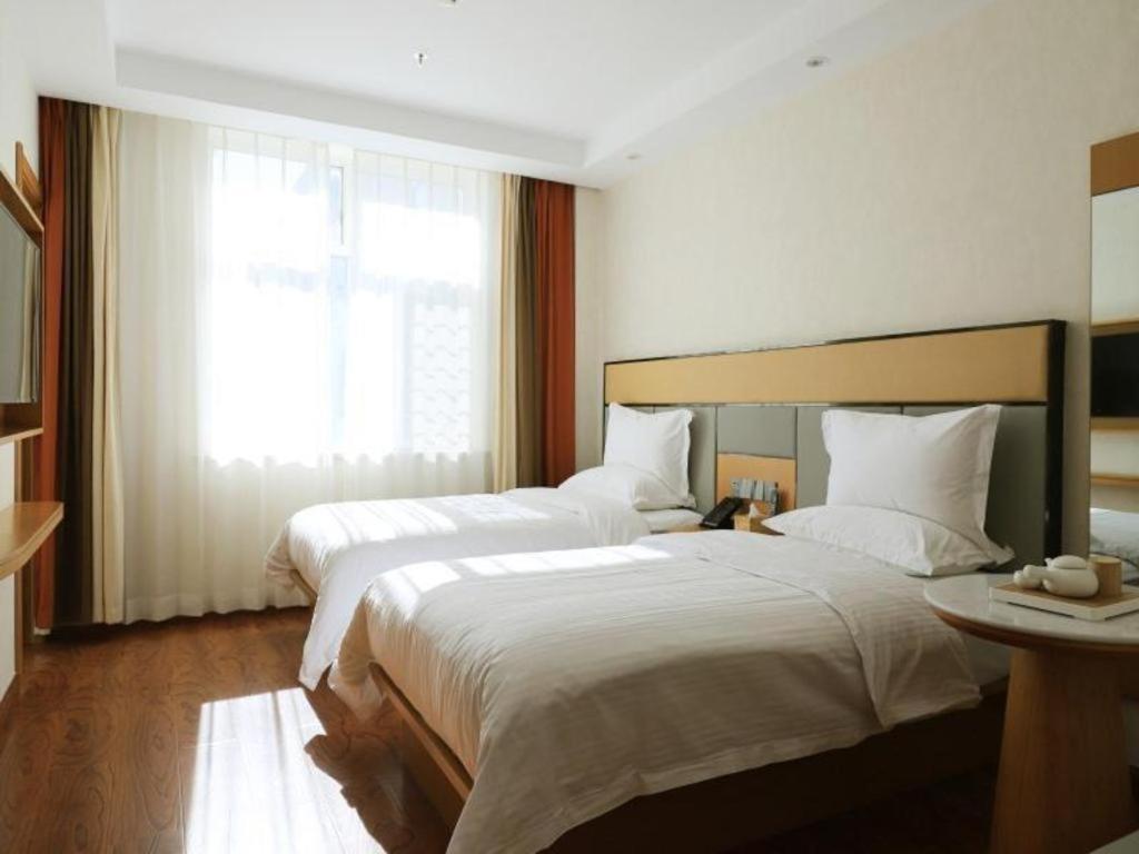 Greentree Inn Geermu Walking Street Business Hotel Golmud Buitenkant foto