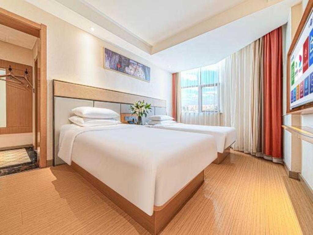 Greentree Inn Geermu Walking Street Business Hotel Golmud Buitenkant foto