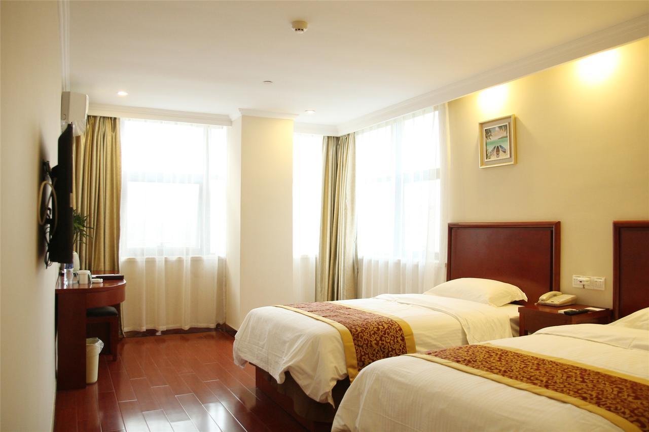 Greentree Inn Geermu Walking Street Business Hotel Golmud Buitenkant foto